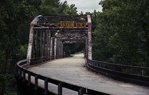 Puente de hierro de 1923. Devil's Elbow, MO.